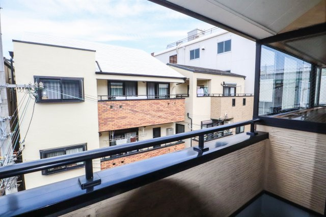 【バルコニー】 | 東成区東今里１丁目　一戸建 | バルコニー
