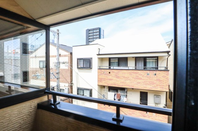 【バルコニー】 | 東成区東今里１丁目　一戸建 | バルコニー