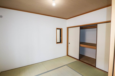 【和室】 | 東成区東今里１丁目　一戸建 | 大きな押入れもあります♪