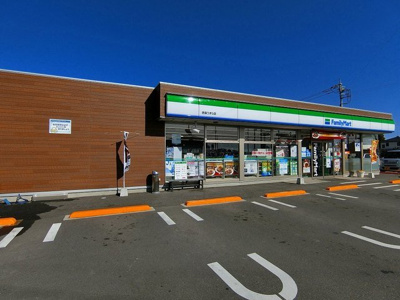 【周辺】 | カーサ・シエスタ | ファミリーマートまで950m