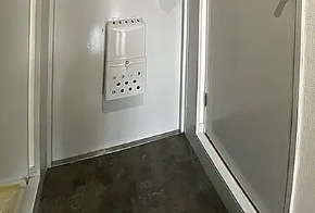 アネックス神楽坂の玄関