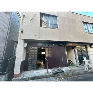 小牧原南原ビルの外観