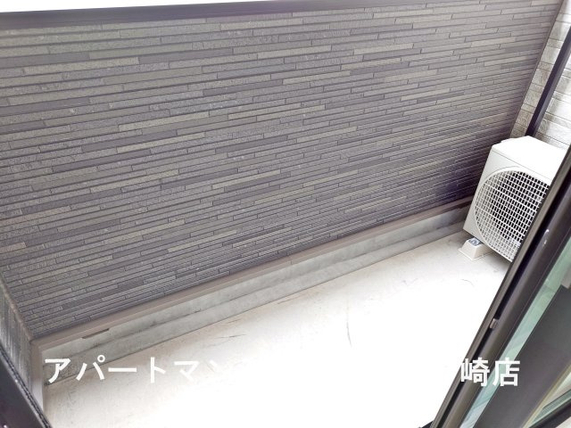 アンフィニアムールⅡのバルコニー