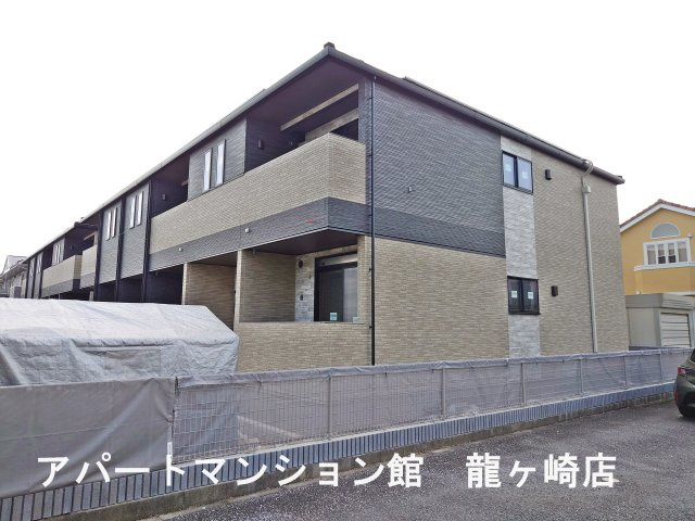 アンフィニアムールⅡの外観