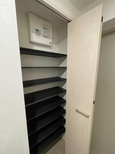 ＷＨＡＲＦ駒込の玄関