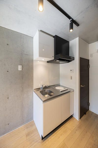ＣＯＣＯＦＬＡＴ北千住Ｓｏｕｔｈのキッチン