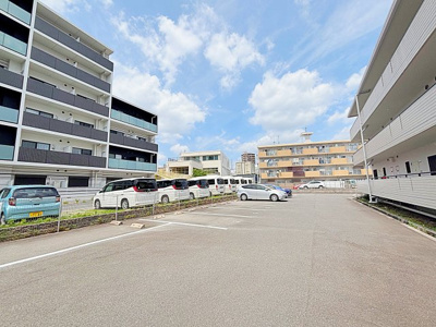 【駐車場】 | アビタシオン新瑞【名古屋市賃貸・駐車場無料】