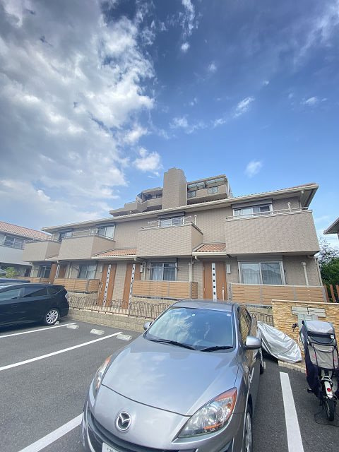 尼崎市南武庫之荘６丁目のアパートの外観