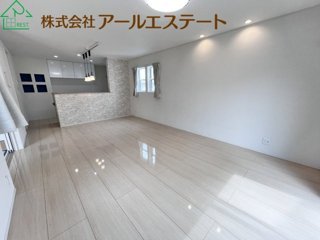 姫路市青山西3丁目　　中古戸建の内装