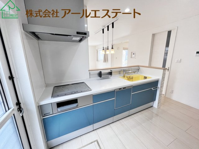 姫路市青山西3丁目　　中古戸建のキッチン