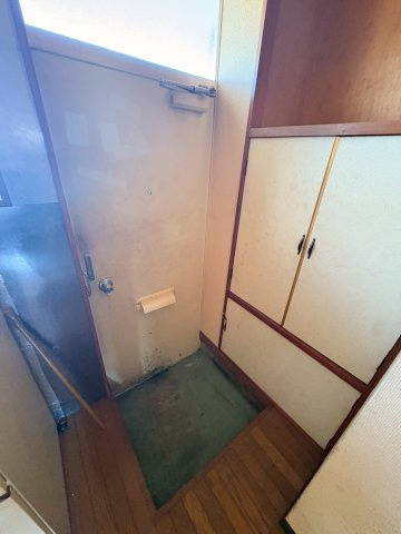 ヒルズ池下　B棟の玄関