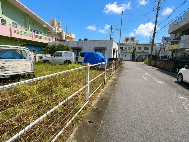 沖縄市泡瀬2丁目の周辺