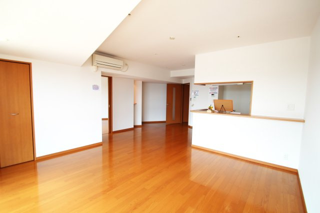 同間取りの別のお部屋の参考写真です。