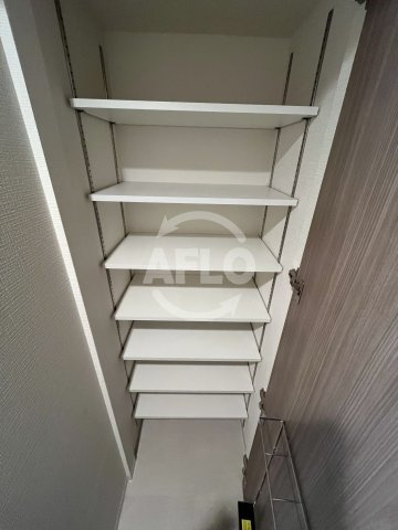 エスリード新大阪グランゲートサウスの内装|シューズボックス