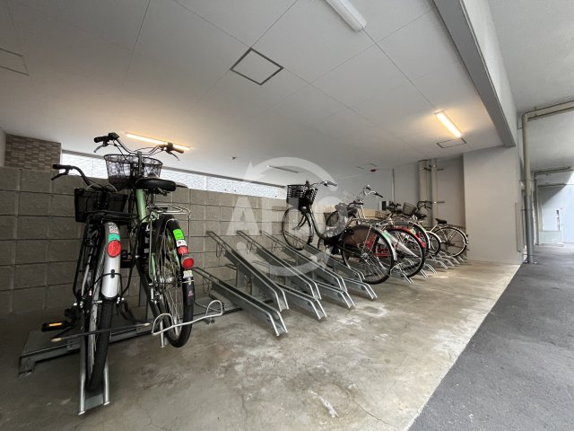 エスリード新大阪グランゲートサウスのその他|駐輪場