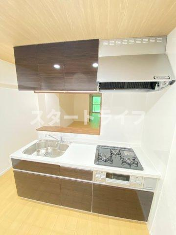 大阪市淀川区西宮原１丁目の賃貸マンションのキッチン
