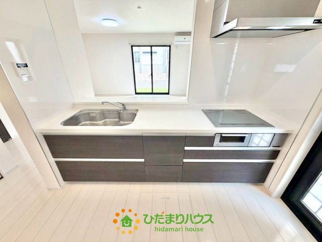古河市駒羽根　中古一戸建てのキッチン