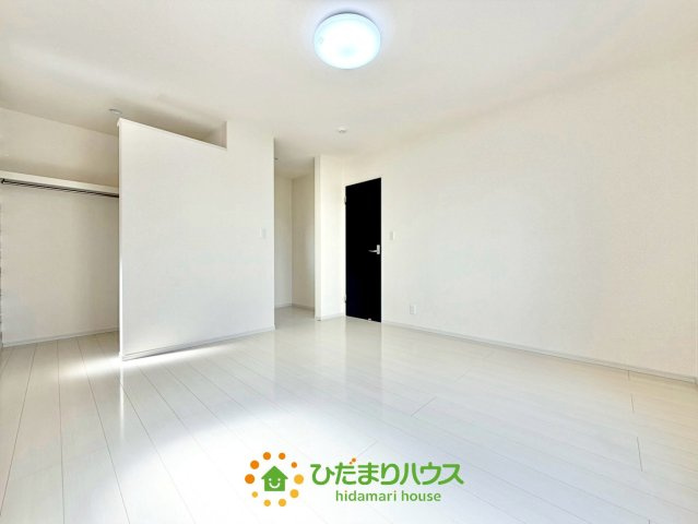 古河市駒羽根　中古一戸建ての収納