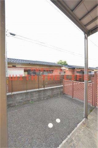ブルウジュⅡ【キャッシュバック対象物件】の庭|簡単な家庭菜園も楽しめるお庭です