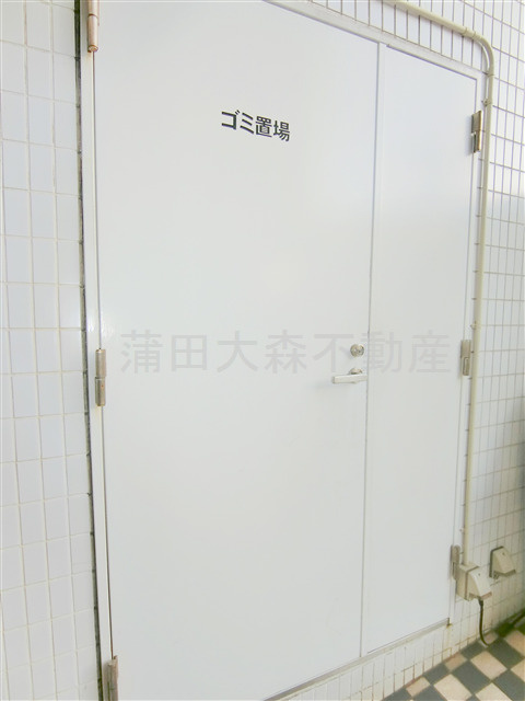 ヴェローナ空港西ルッソのその他共用部分|曜日時間関係なくゴミ出し可能な敷地内ゴミ捨て場！！