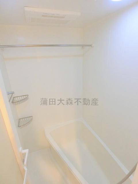 AXAS南蒲田AsylCourt（アクサスミナミカマタアジールコートの設備|浴室乾燥機付き足が伸ばせるバスルーム　お風呂