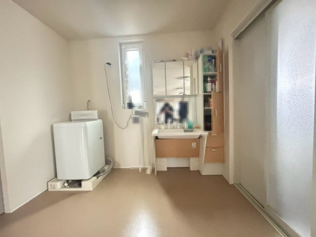 【洗面所】 | 小山市大字西黒田　駐車場4台　平屋　2LDK