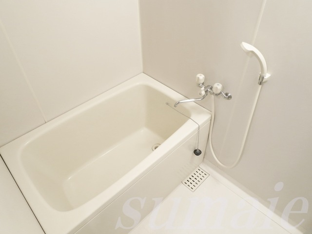 グリーンヒルズ王子本町の浴室|☆広くてキレイなお風呂です☆