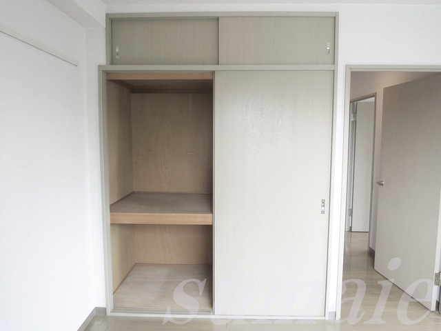 グリーンヒルズ王子本町の収納|☆6.0帖のお部屋にある収納です☆