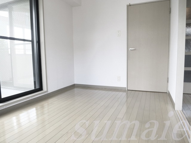 グリーンヒルズ王子本町の洋室|☆5.0帖の明るいお部屋です☆