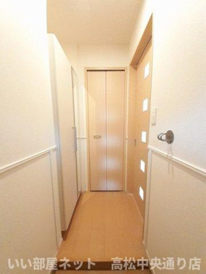 【玄関】 | エム・シャルム善通寺Ⅲ
