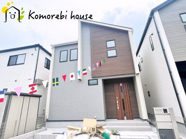 さいたま市見沼区大谷　新築一戸建て　ブルーミングガーデン　01