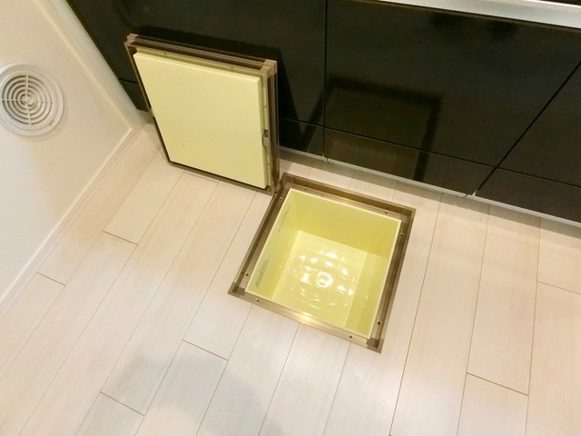 Ｒｅｖｅ　Ｆｌｅｕｒの内装|★床下収納★