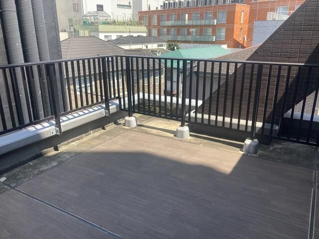 カーサスプレンディッド西麻布のバルコニー
