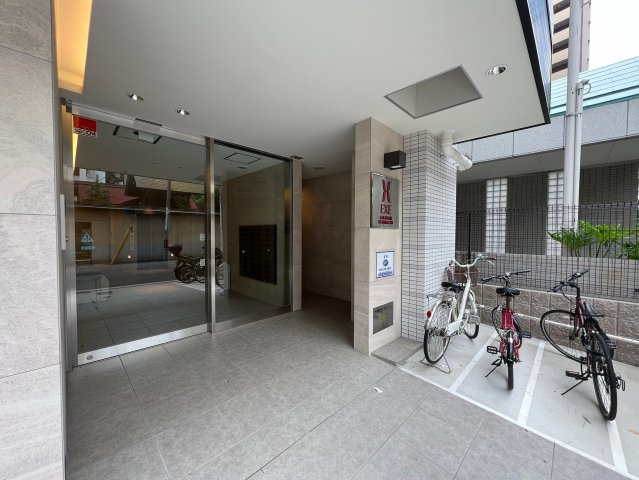 エグゼ堺筋本町のエントランス