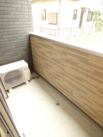 外からの目が気にならないバルコニーで洗濯物が干せます