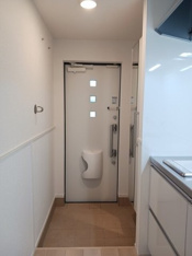 落ち着いた玄関です