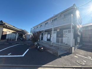 落ち着いた雰囲気の外観です