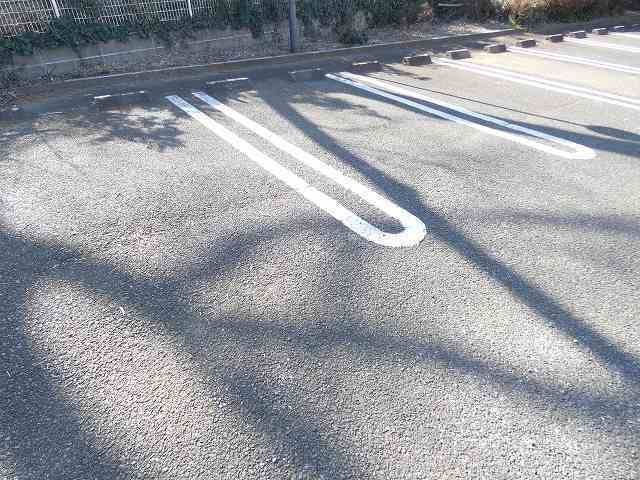 駐車場に車を止められます
