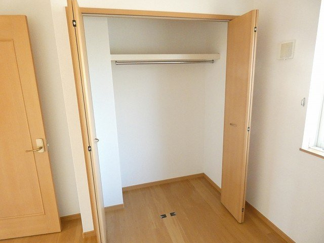 小物を収納するのに便利です