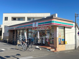 セブンイレブンまで550m