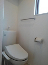 ゆったりとした空間のトイレです
