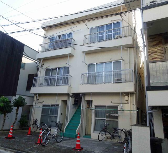 ともえマンションの外観