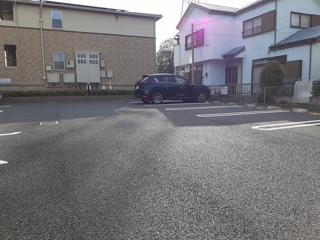 駐車場に車を止められます