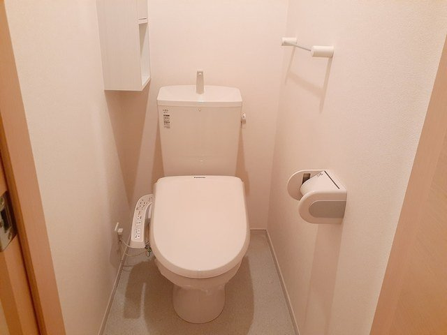 落ち着いたトイレです