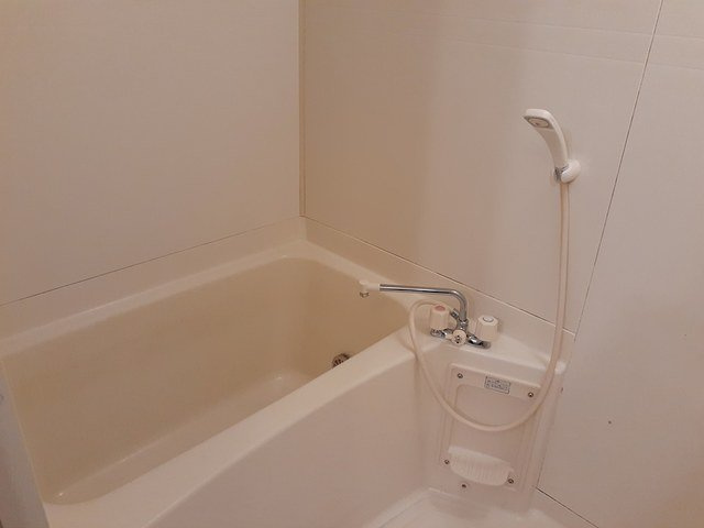 ゆったり過ごせるお風呂です