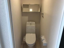シャワー付トイレ