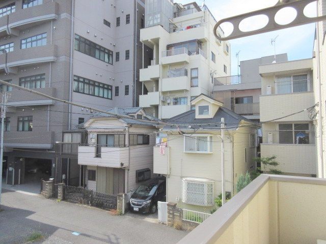 メゾン パーシモンの展望