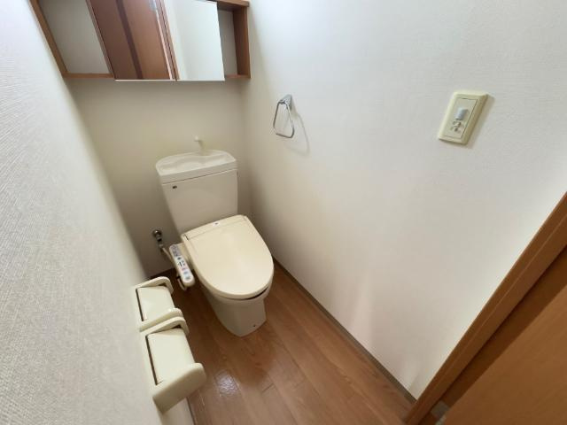 シャワー付トイレ