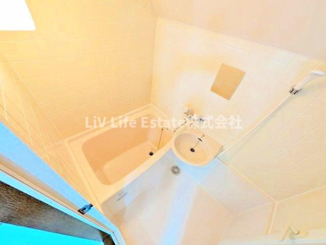 アルスターハウスの浴室|別部屋参考写真