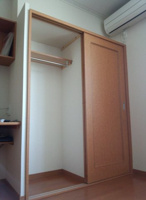 中はこのようになっています